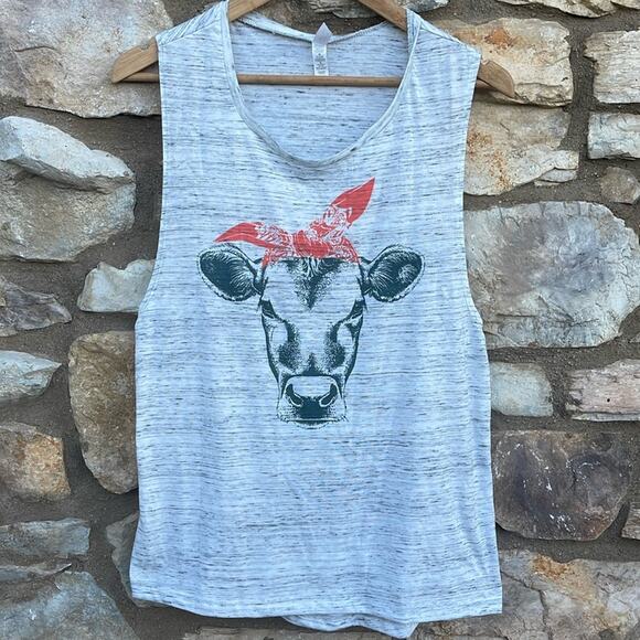 Bella Canvas Gray tank top with cow face red bandana size XL - Picture 5 of 7